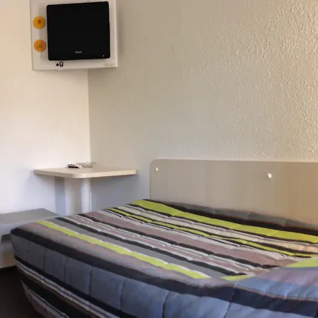 Hotel Hotelf1 Saint Etienne Est Croix 2*
