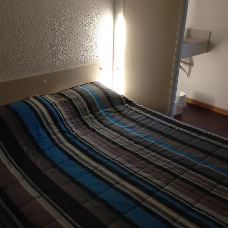 Hotelf1 Saint Etienne Est Croix Hotel 2*